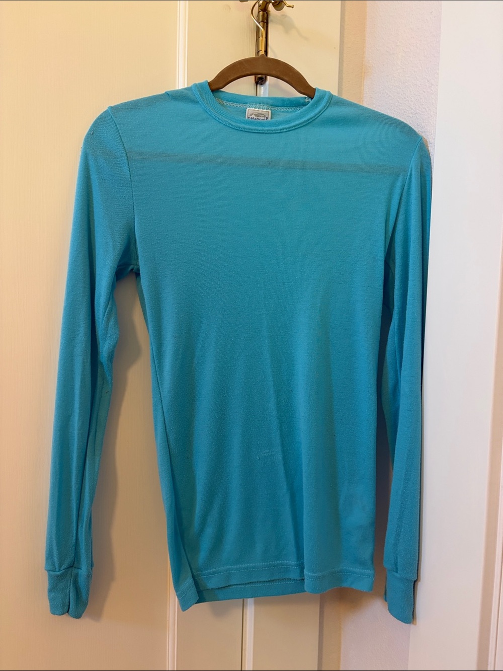 Patagonia Men's Long Sleeve Crew in Teal Blue vintage